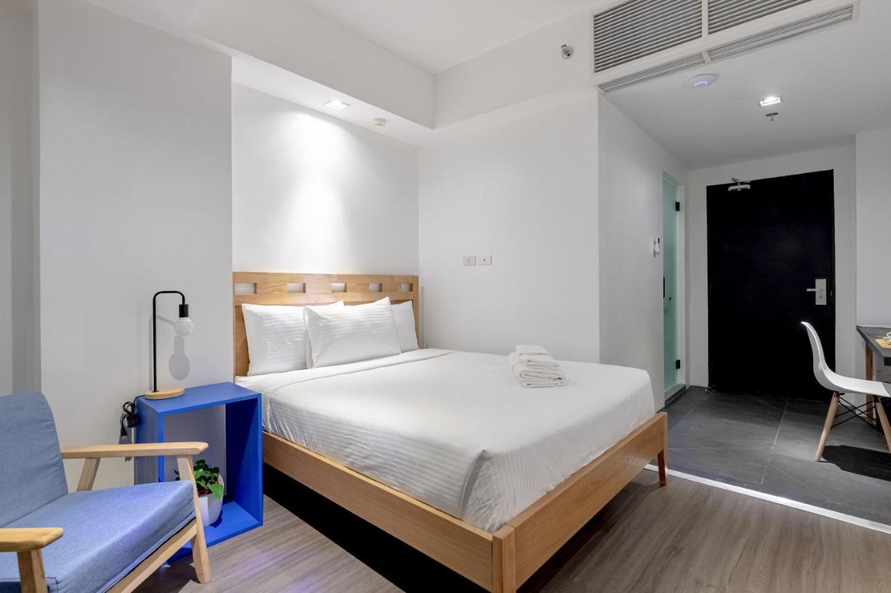 Draper Hotel Makati San Pedro Makati Eksteriør billede