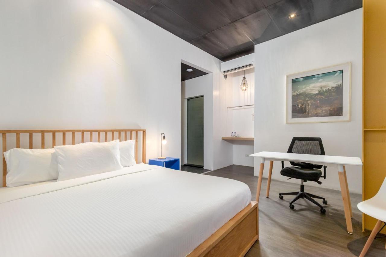 Draper Hotel Makati San Pedro Makati Eksteriør billede